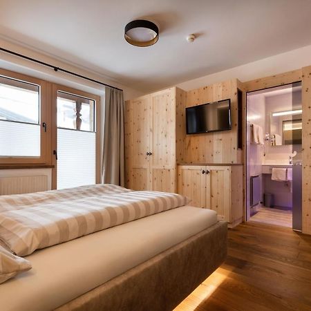 Hotel Garni Landhaus Platzer Zell am Ziller Exterior photo