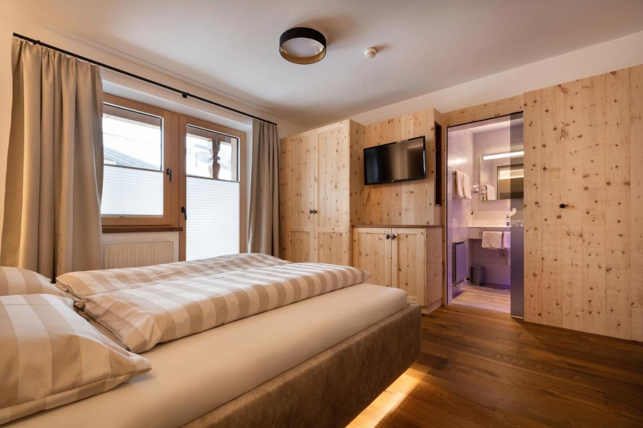 Hotel Garni Landhaus Platzer Zell am Ziller Exterior photo